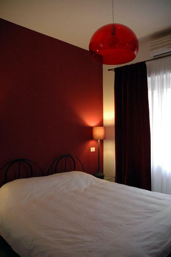 Bed And Business Rom